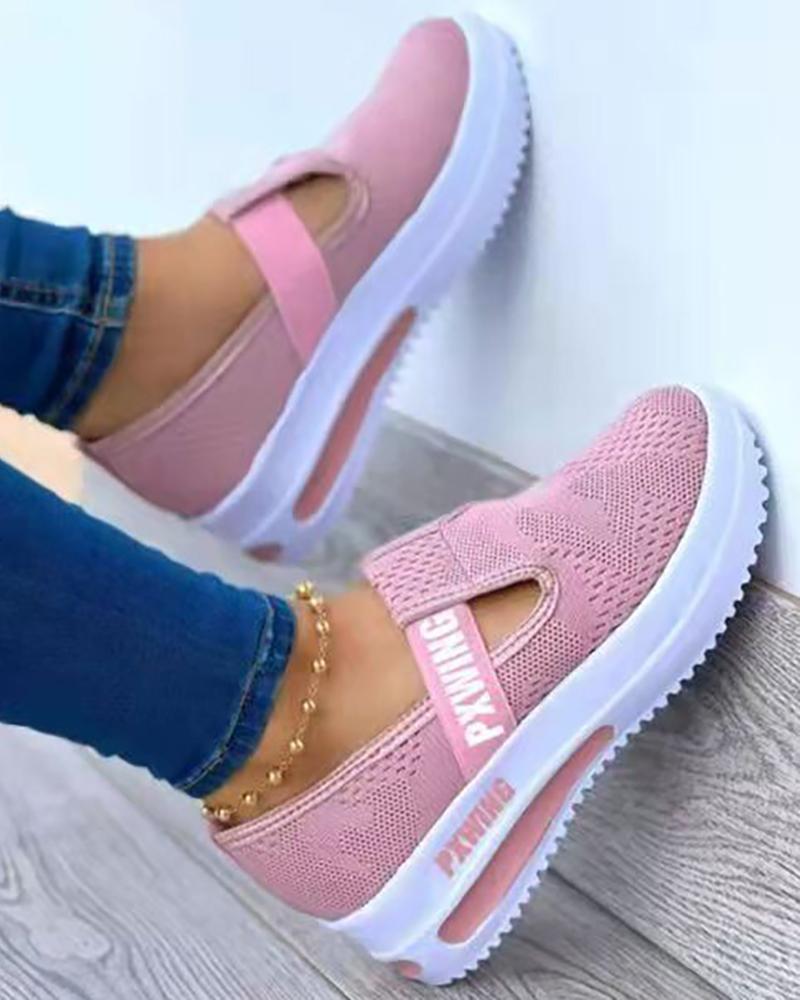 Cutout Letter Pattern Platform Sneakers