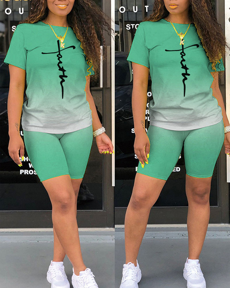 

Letter Print Ombre Casual Top & Shorts Set, Light green