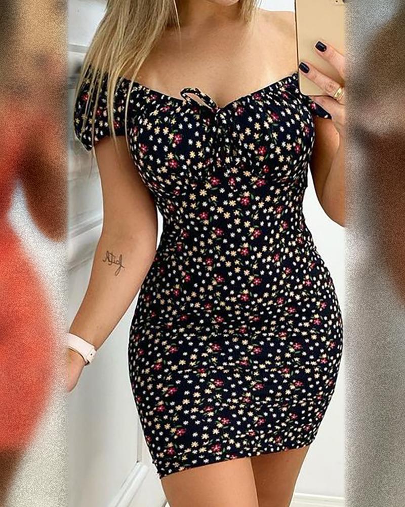 

Floral Print Short Sleeve Drawstring Bodycon Dress, Black