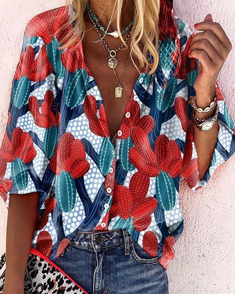 

Daisy / Butterfly / Floral Print Button Design Top, Blue
