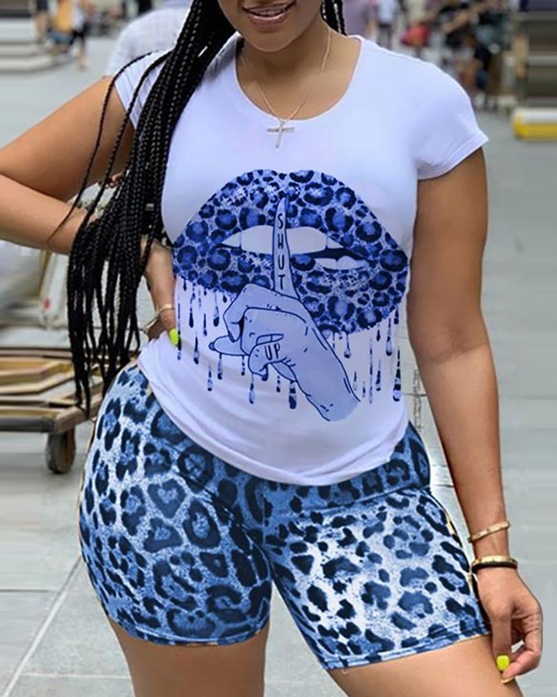 

Lip Slogan Cheetah Print T-shirt & Shorts Set, Blue