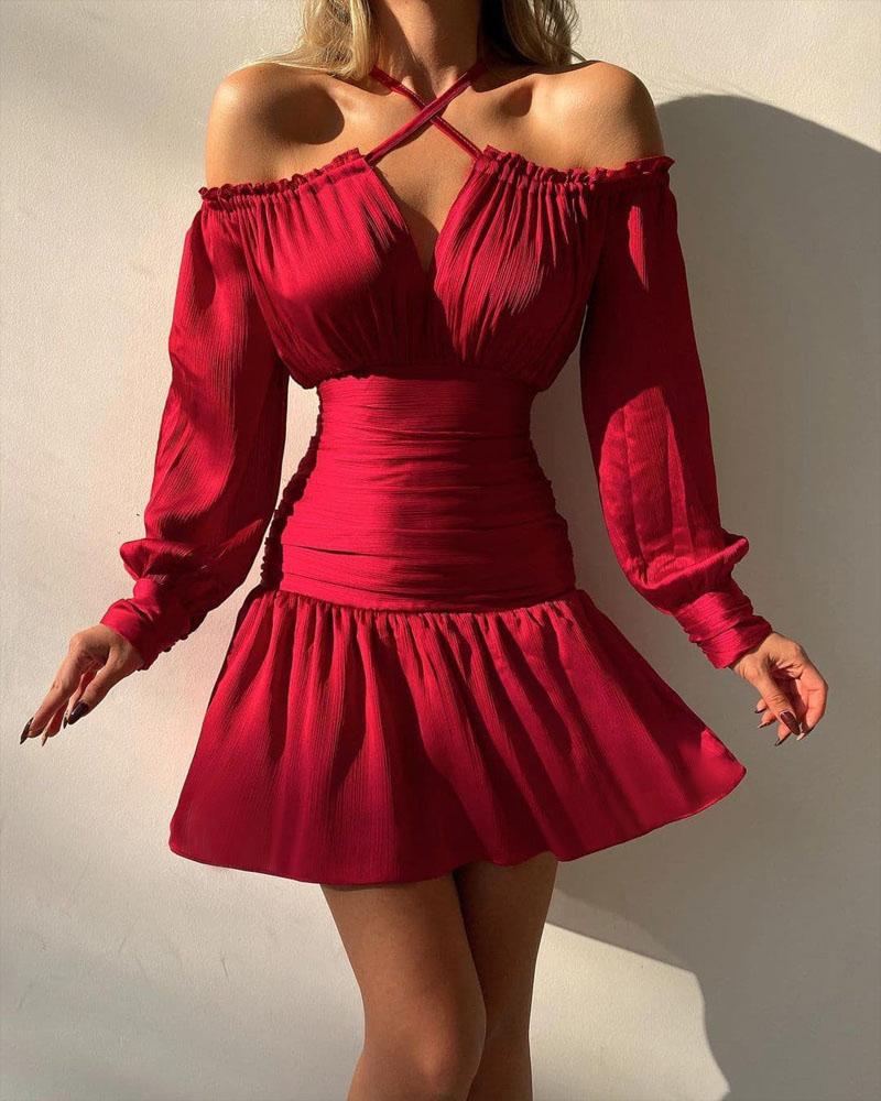 

Cold Shoulder Ruffle Hem Bodycon Dress, Red