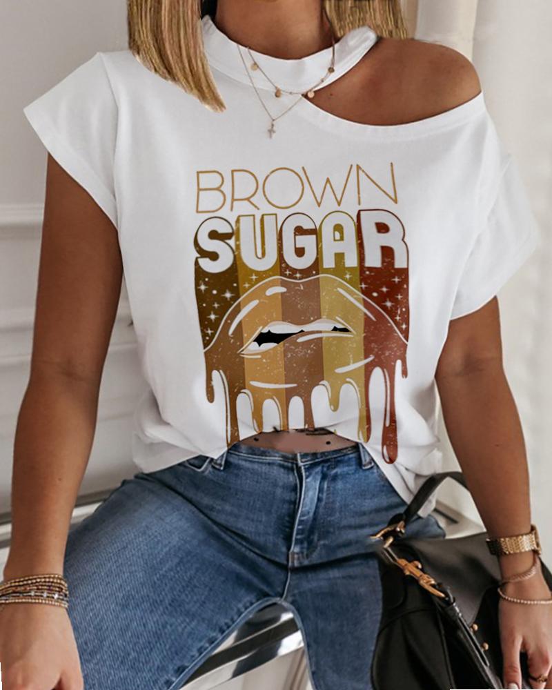 

Brown Sugar Lip Print Cold Shoulder T-shirt, White