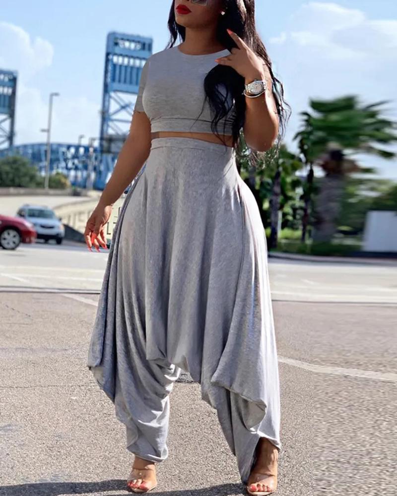 

Plain Crop Top & Asymmetrical Harem Pants Set, Gray