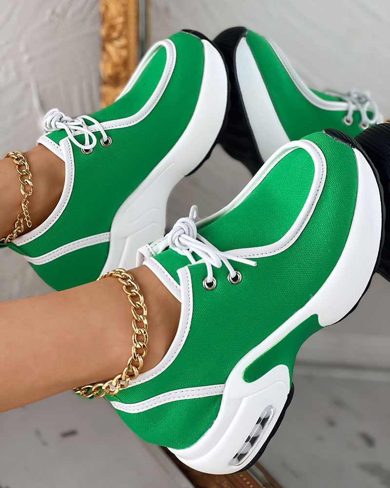 

Contrast Paneled Lace-up Platform Sneakers, Green