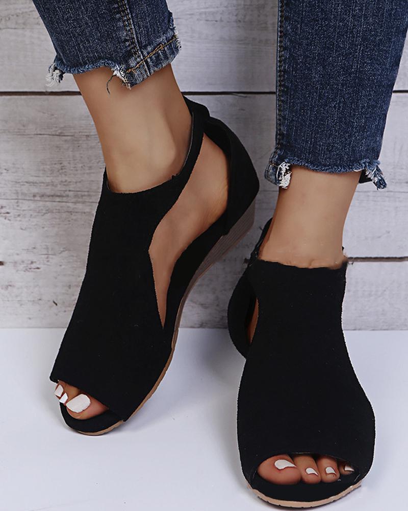 

Solid Peep-toe Cut-out Wedge Suede Sandals, Black