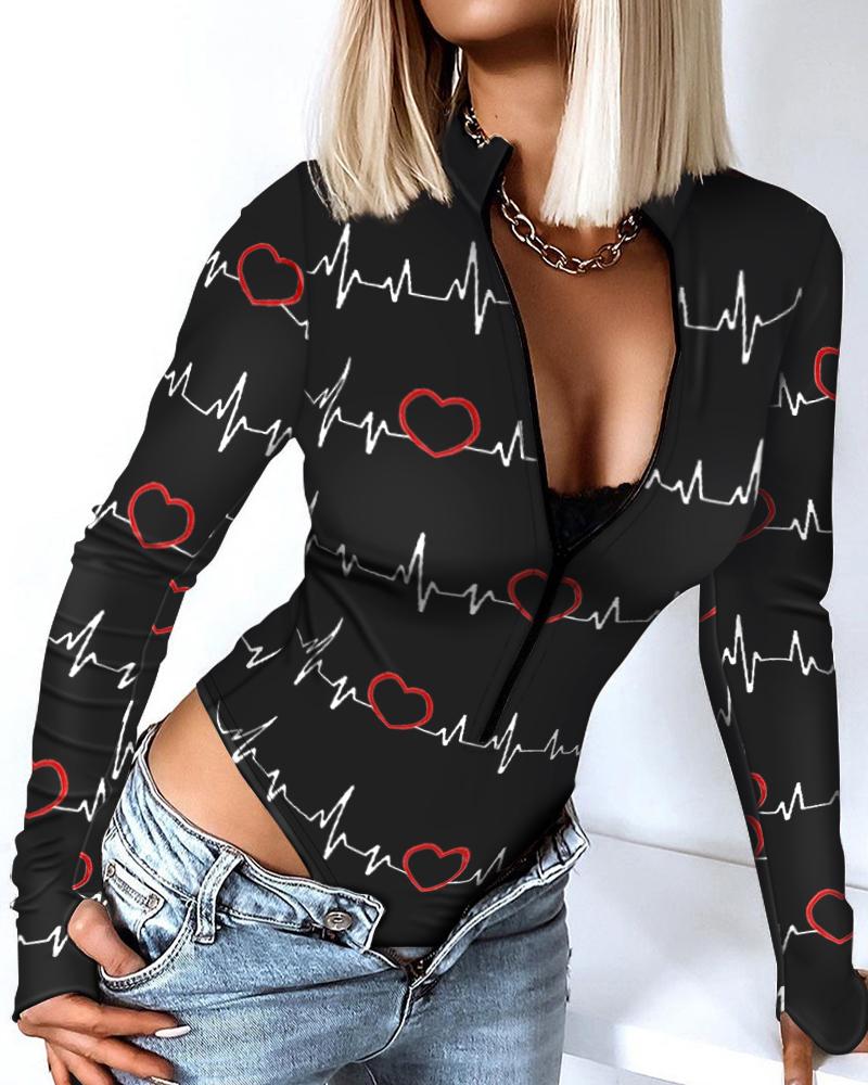 

Valentine' Day Heart Print Zip Front Long Sleeve Bodysuit, Black