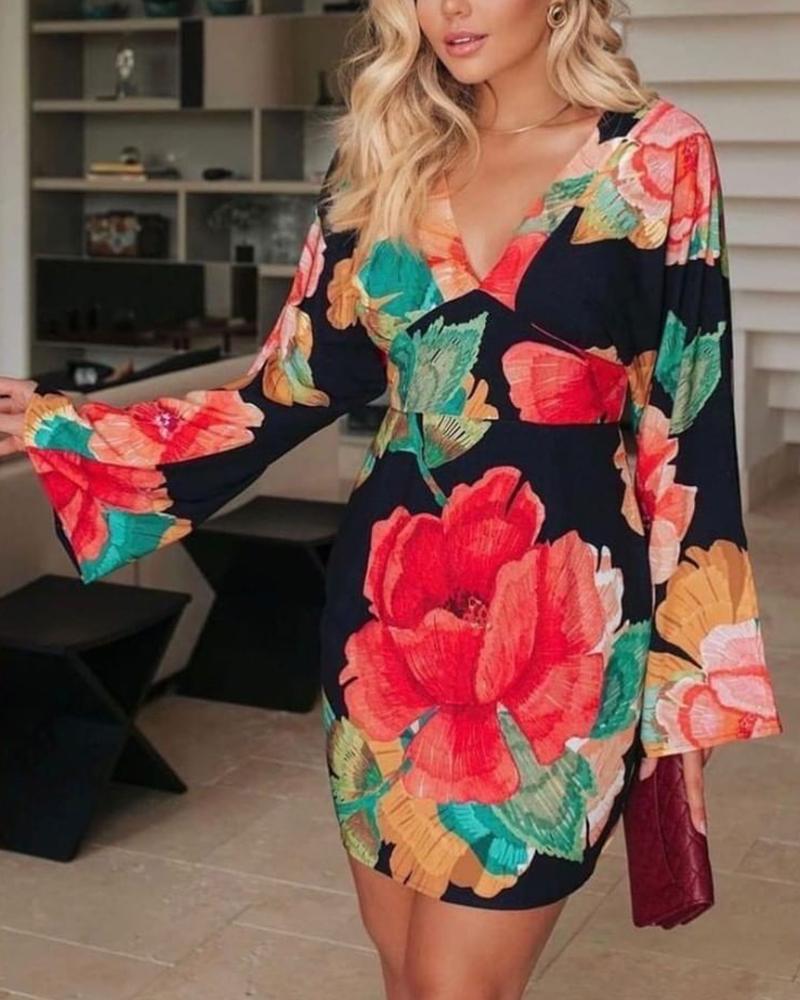 

Floral Print V-Neck Flared Sleeve Mini Dress, Multicolor