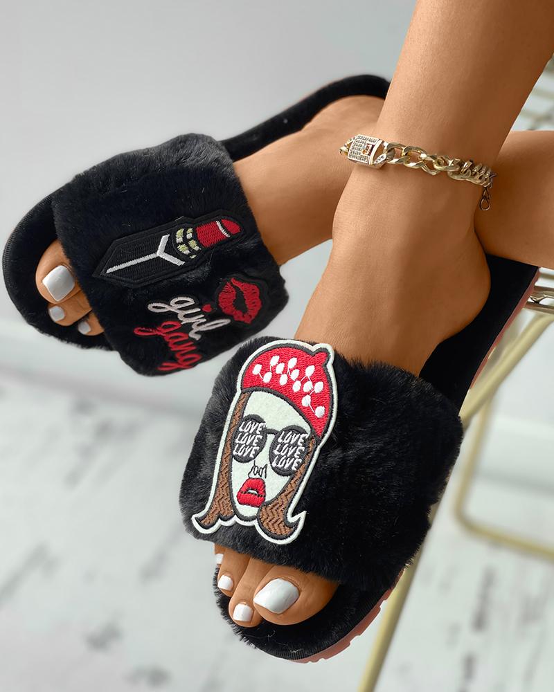 

Graphic Pattern Fluffy Casual Slippers, Black