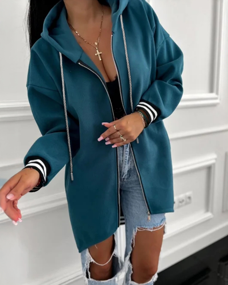 

Chaqueta con capucha, diseño de bolsillo con puños a rayas, cremallera frontal, cordón ajustable, hombros caídos, dobladillo asimétrico, abrigo de longitud media, Turquoise blue