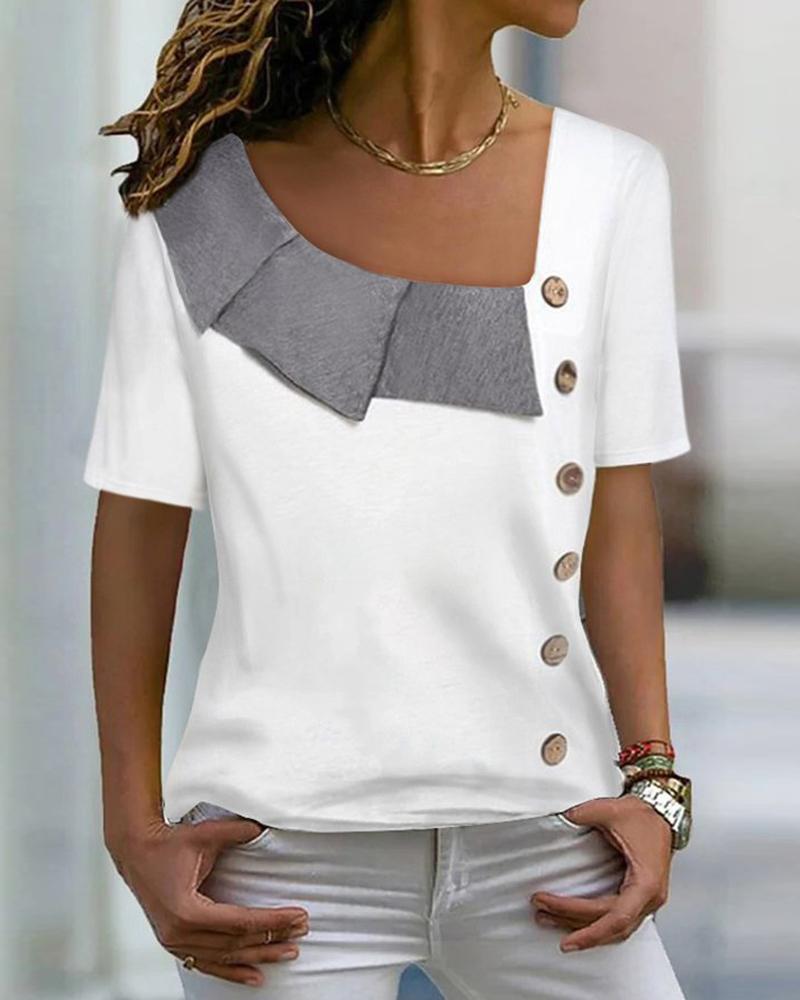 

Contrast Paneled Asymmetrical Neck Button Decor T-shirt, White
