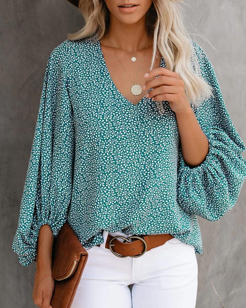 

All Over Print V-Neck Lantern Sleeve Top, Green