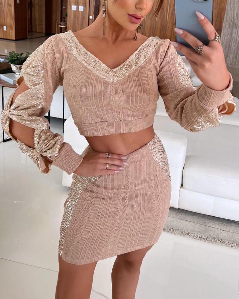 

Contrast Sequin Cutout Long Sleeve Crop Top & Skirt Set, Apricot