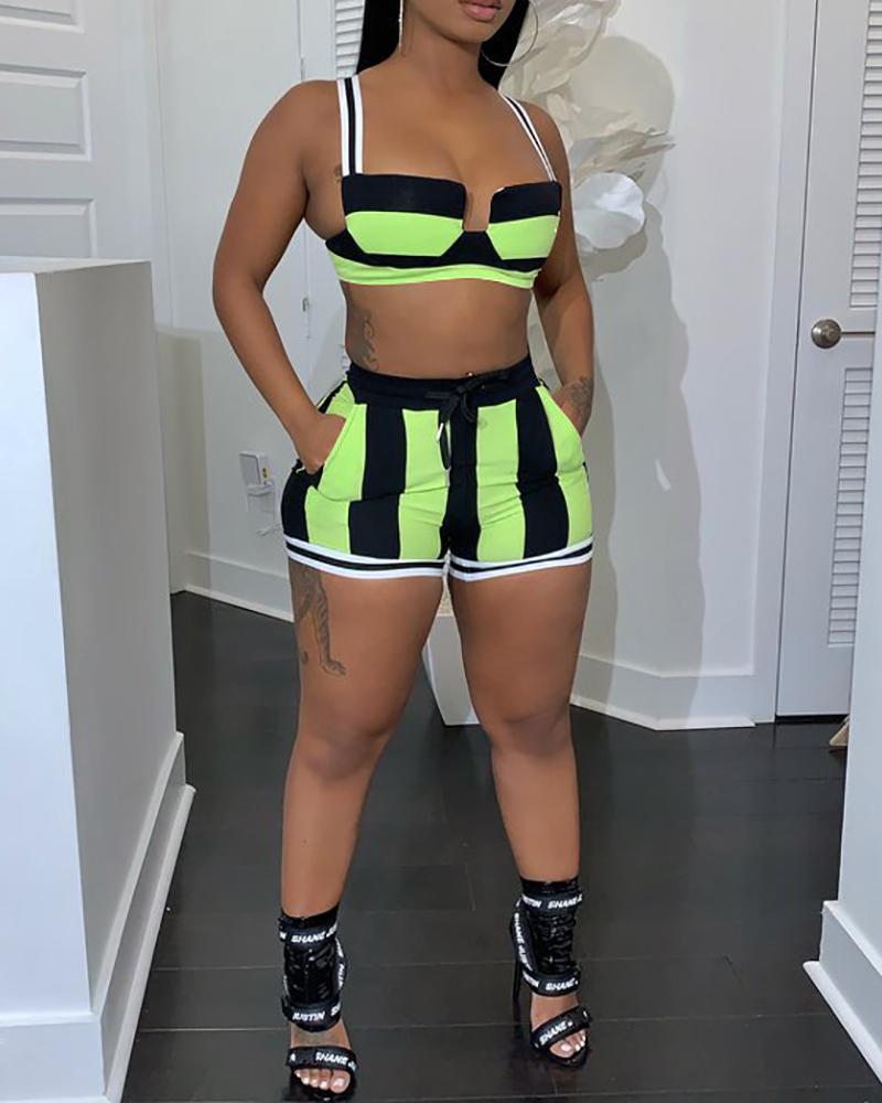 

Striped Print Colorblock Crop Top & Shorts Sets, Green