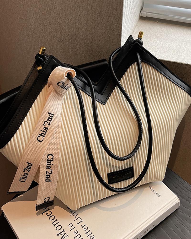 

Large Capacity Asymmetrical Tote Bag, White