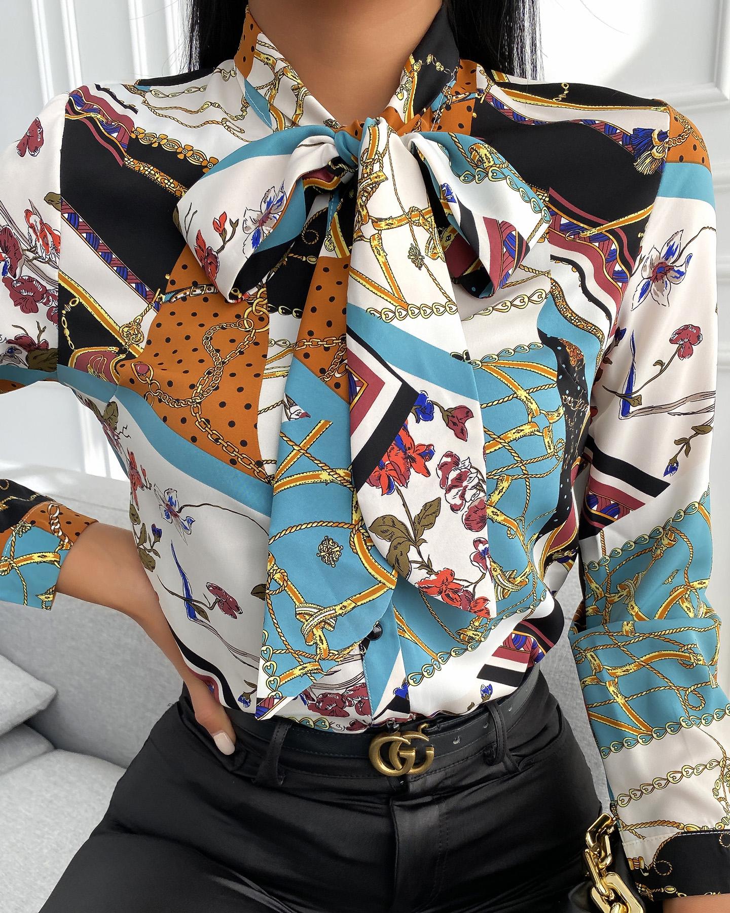 

Scarf Chain Print Tie Front Long Sleeve Shirt, Green