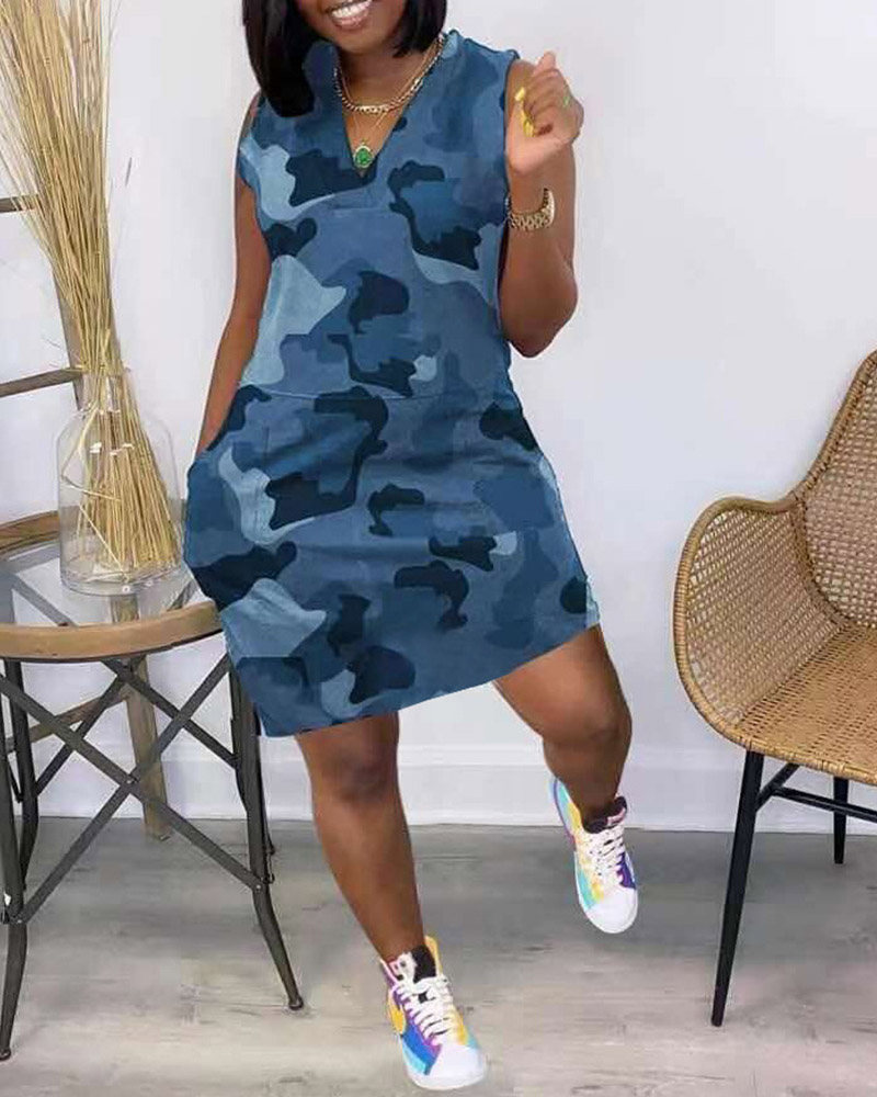 

Sleeveless Camouflage Print Pocket Design Dress, Blue