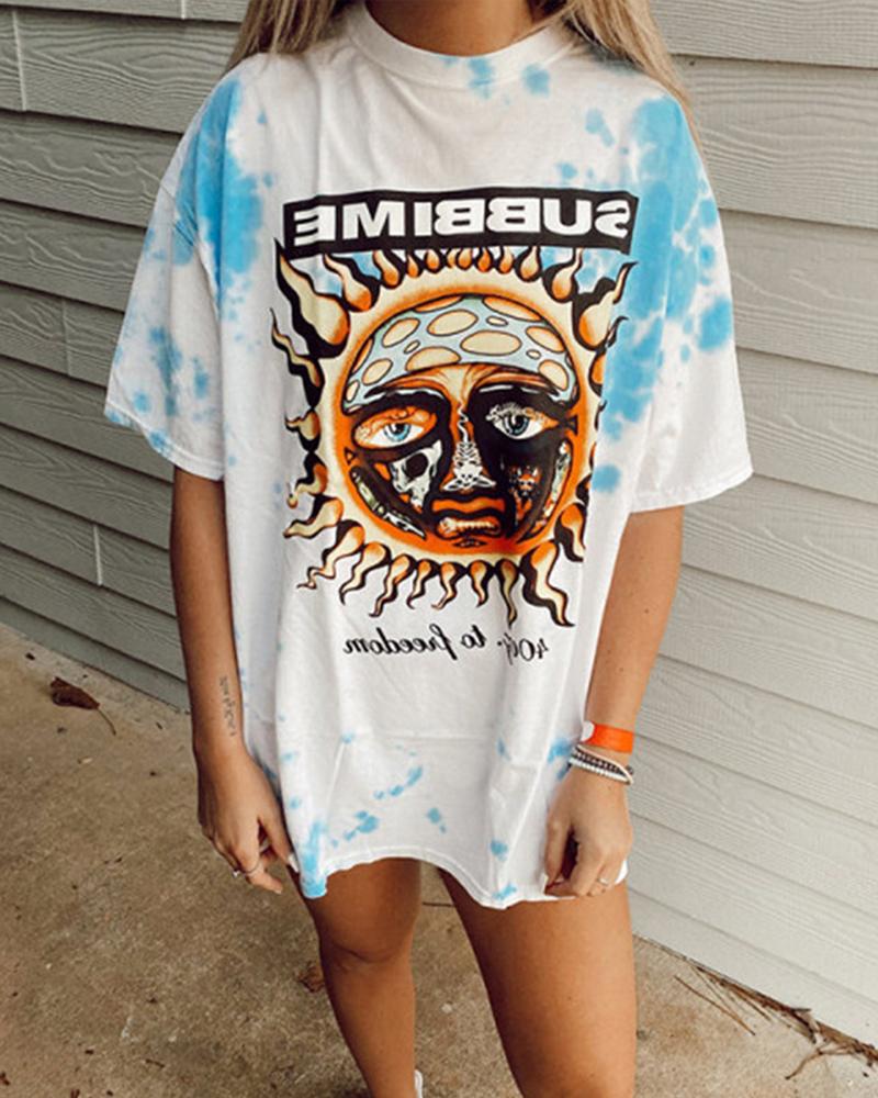 

Retro Graffiti Print Mid-length T-shirt, White