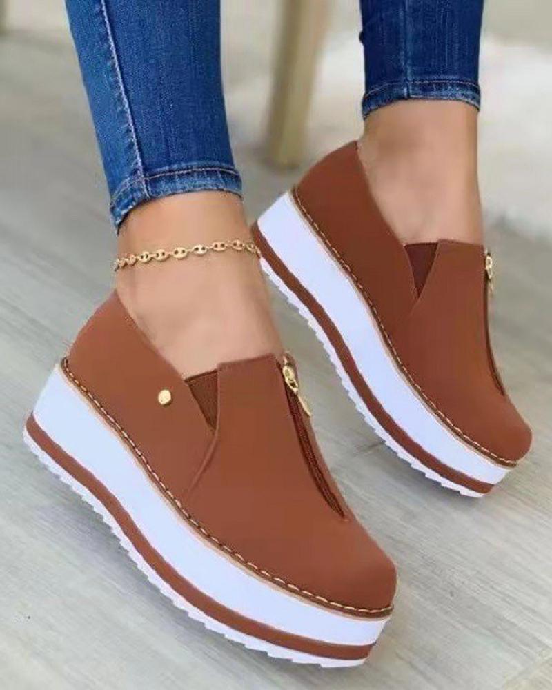 

Zipper Decor Contrast Paneled Slip On Sneakers, Brown