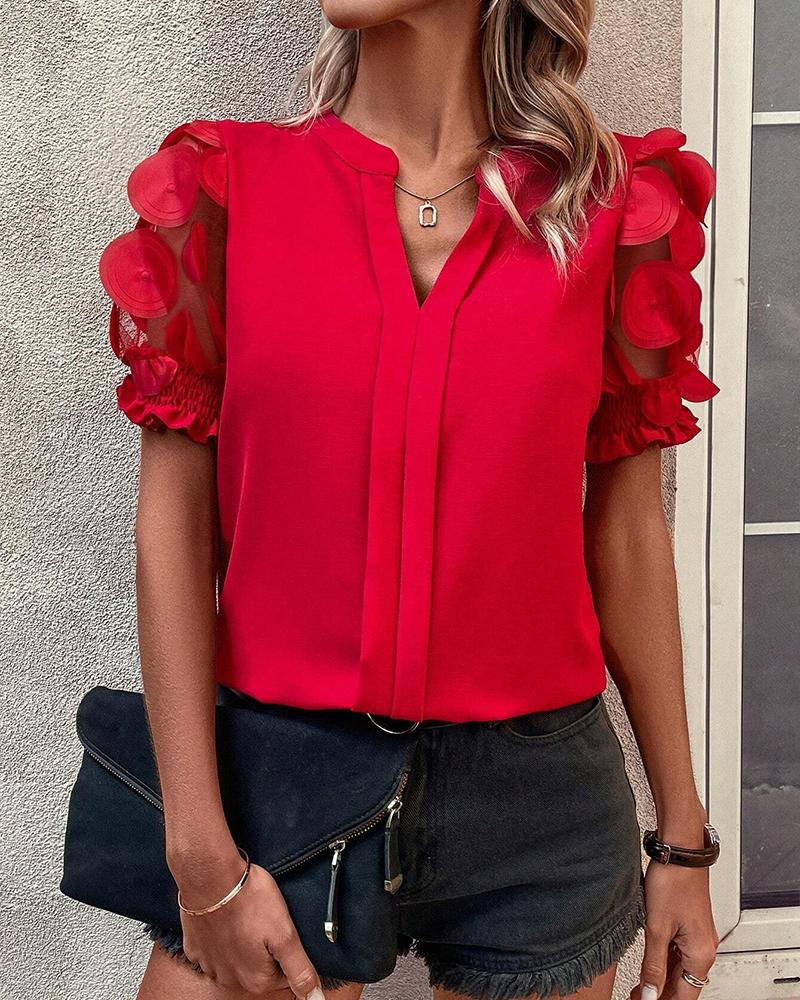 

Blusa informal de manga corta con cuello en V y mangas abullonadas de jacquard con parche de malla transparente, Red