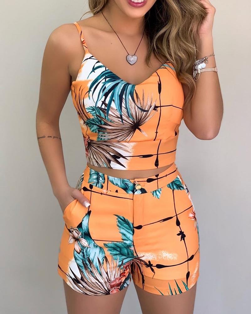 2pc Indie Print Crop Top + Shorts Set-YMYH main image 1
