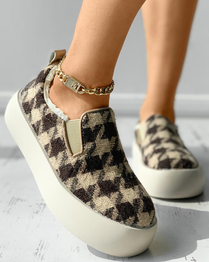 

Houndstooth Print Flatform Casual Slip On Shoes, Beige