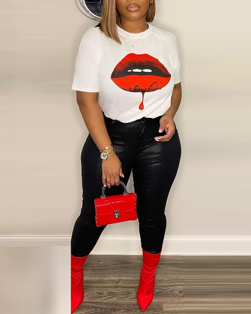 

Lip Print T-shirt & Plain High Waist Pants Set, White