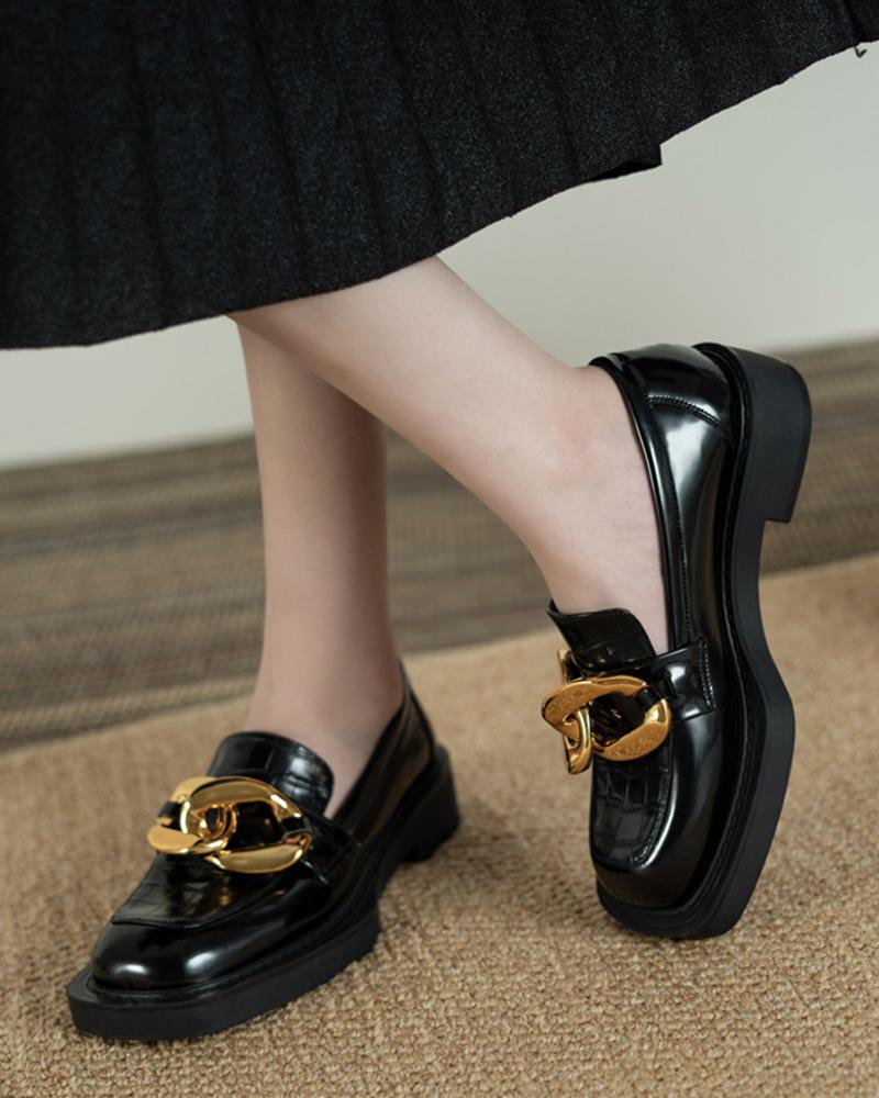 

Square-toe Lacquered Leather Splicing Buckle Loafers, Black