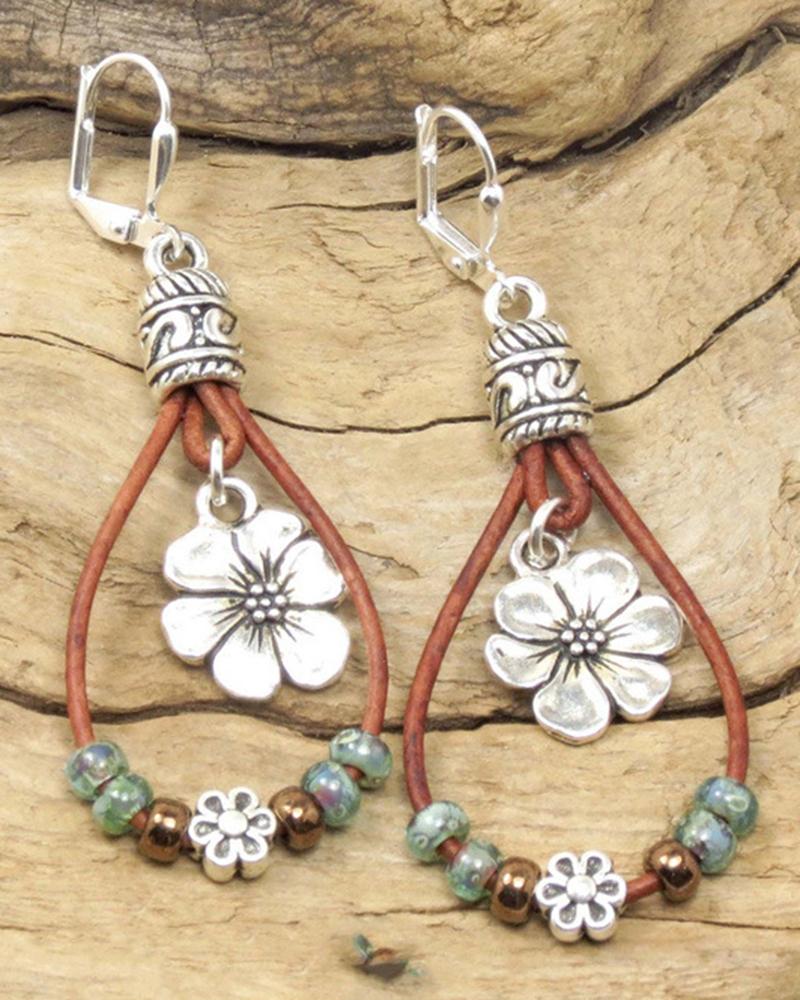 

1Pair Western Bohemian Ethnic Vintage Leather Floral Hollow Out Earrings, Silver
