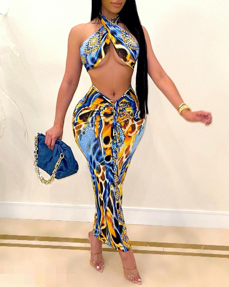 

Colorblock Halter Backless Crop Top & Maxi Skirt Sets, Dark blue
