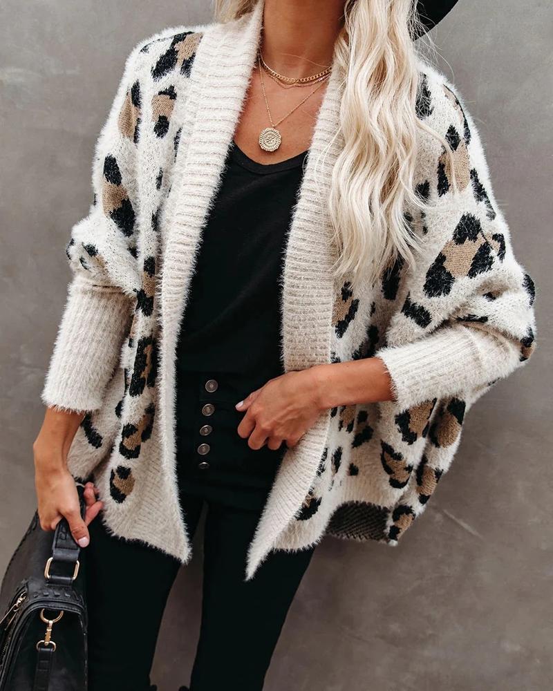 

Leopard Pattern Fuzzy Batwing Sleeve Knit Cardigan, Apricot