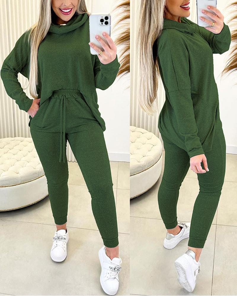

Turtleneck Long Sleeve Top & Drawstring Pants Set, Green