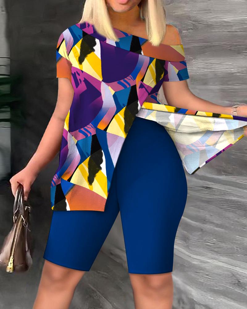 

Plus Size Abstract Geometric Print Slit Top & Shorts Set, Blue