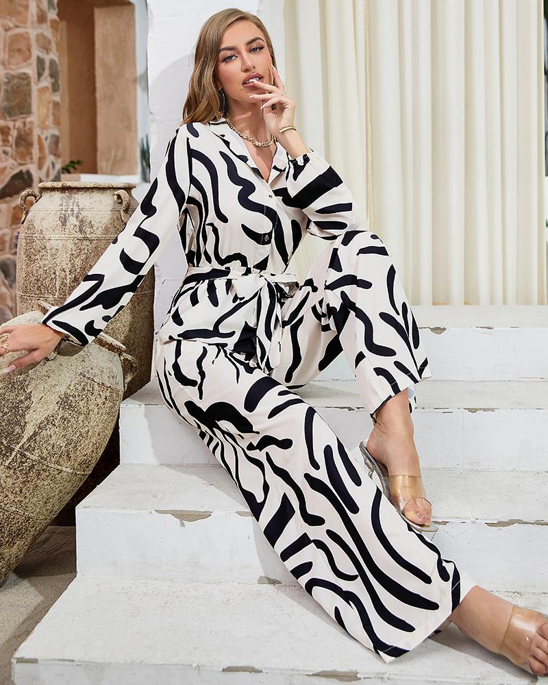 

Abstract Print Long Sleeve Belted Jumpsuit, Black