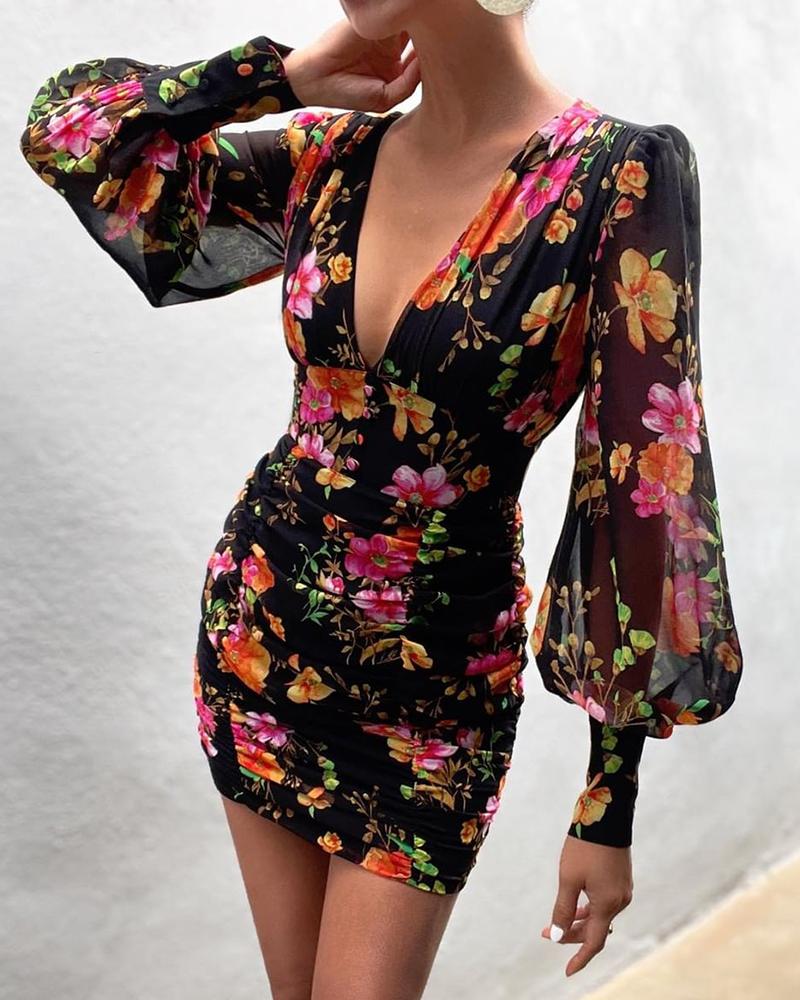 

Floral Print Lantern Sleeve Ruched Bodycon Dress, Black