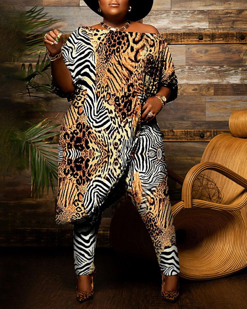 

Plus Size Tiger Print Asymmetrical Top & Pants Set, Yellow