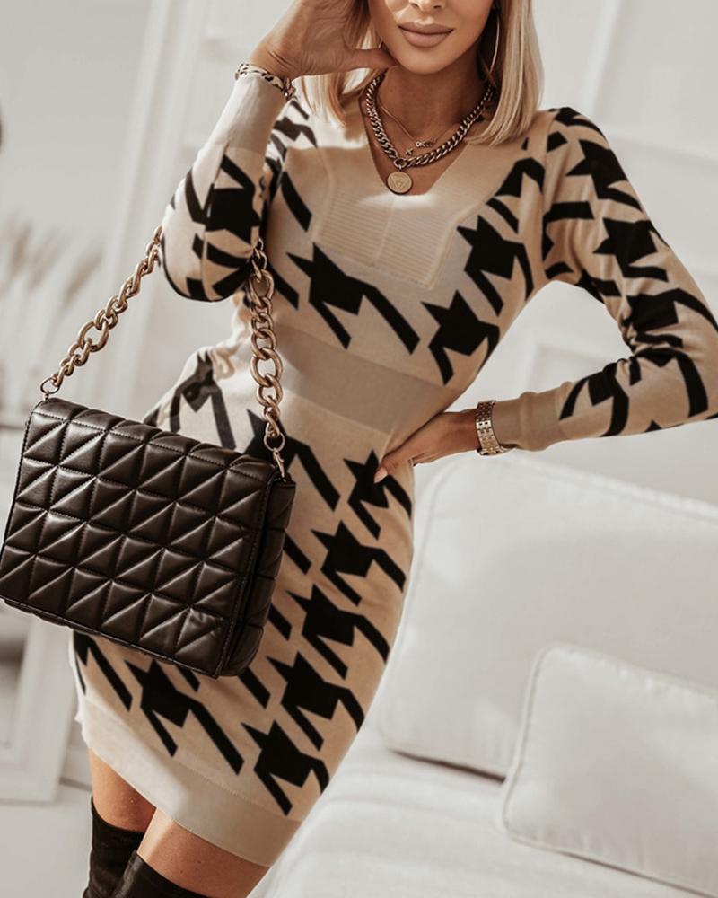 

Houndstooth Print Long Sleeve Work Dress, Apricot