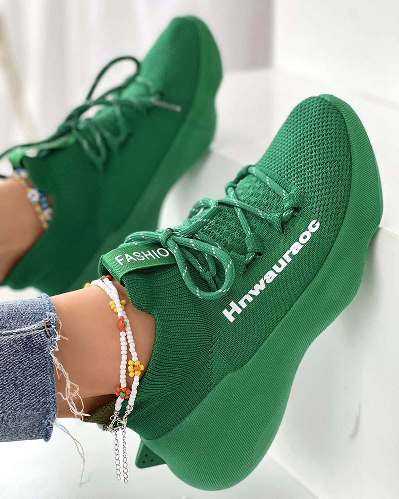 

Letter Pattern Lace-up Muffin Sneakers, Green