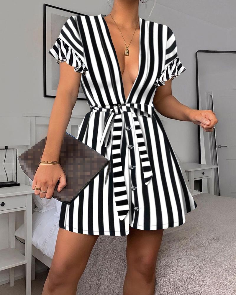

Striped Print Deep V Neck Tie Front Ruffle Hem Dress, Black&white