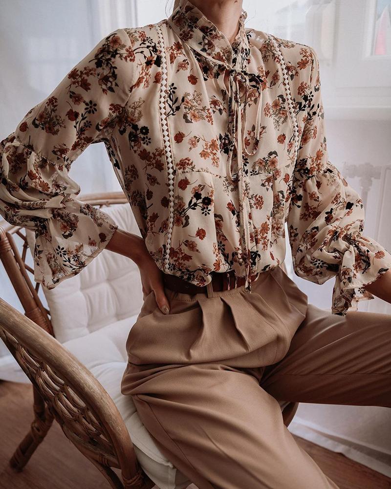 

Tie Neck Floral Top, Multicolor