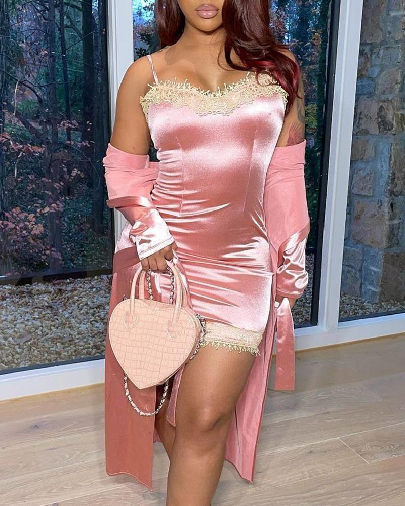 

Contrast Paneled Lace Trim Sleep Dress With Robe, Pink
