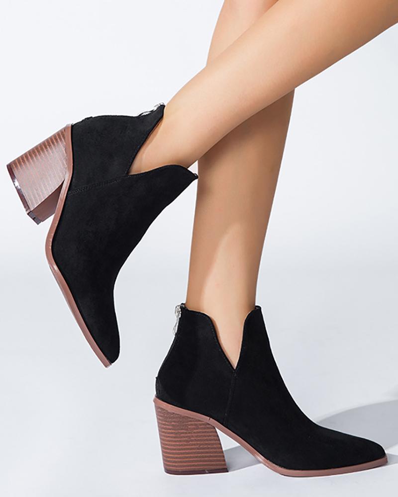 

Point Toe Chunky Ankle Boots, Black