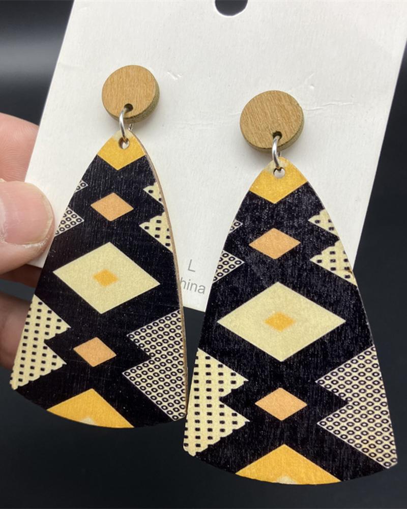 

1Pair Geometric Triangle Shaped Drop Earrings, Brown