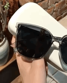 

1Pair Square Frame Studded Sunglasses, Black