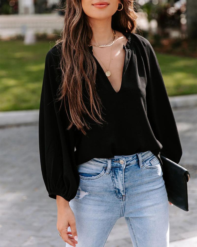 

Frill Hem V-Neck Long Sleeve Top, Black