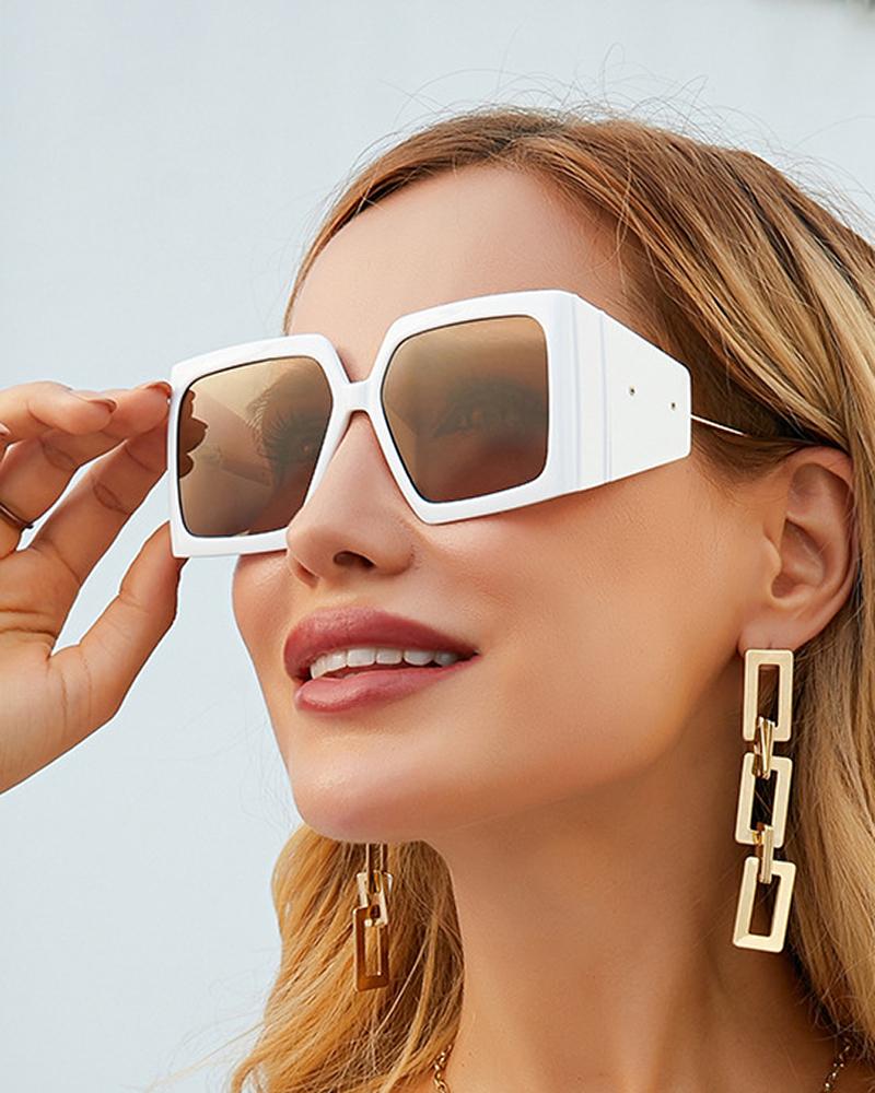 

Irregular Frame Studded Punk Sunglasses, White