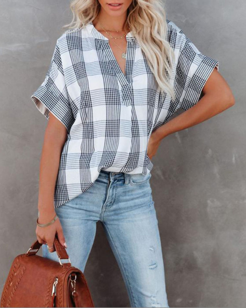 

Plaid Print V-Cut Short Sleeve Chiffon Top, White