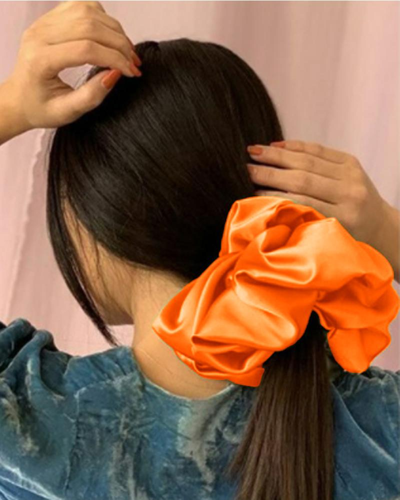 

1pc Minimalist Satin Scrunchie, Orange