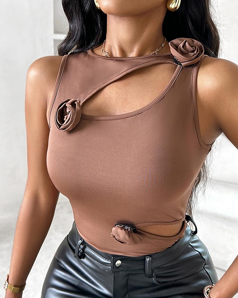 

Rose Detail Cutout Tank Top, Coffee