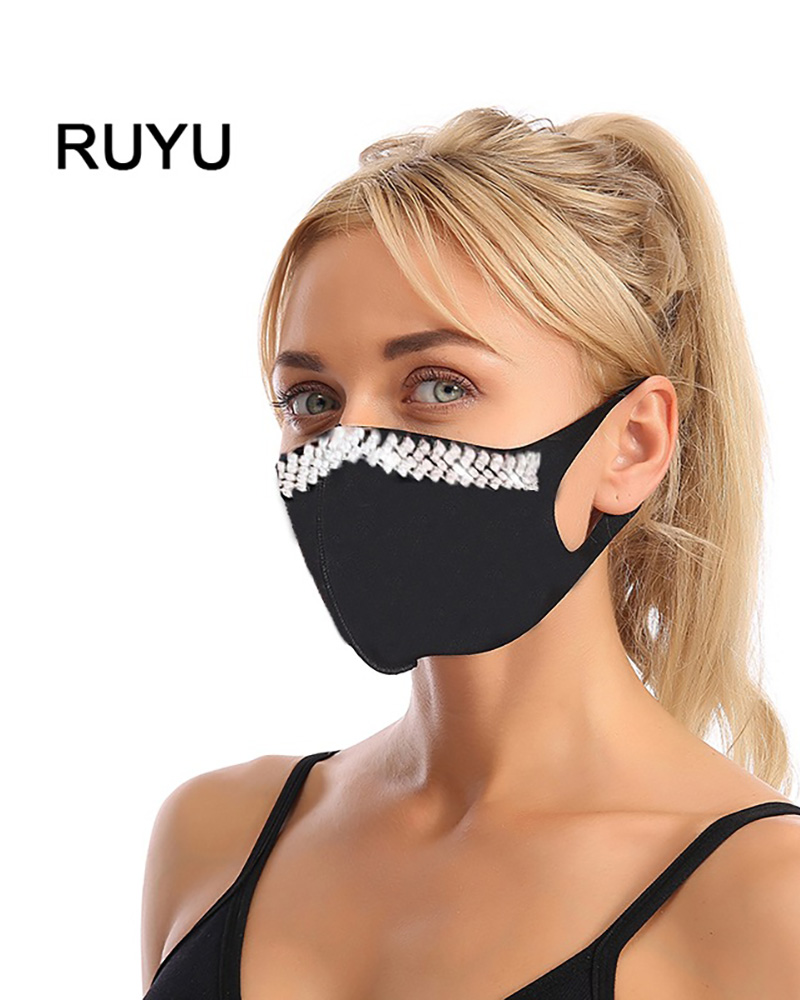

Studded Breathable Face Mask, Style1